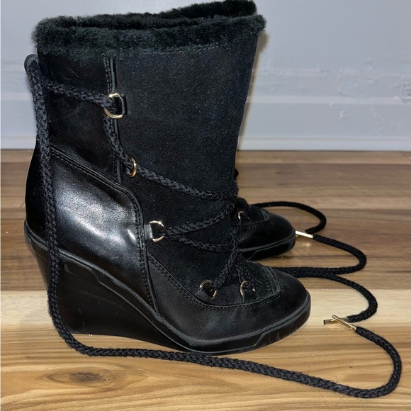 Michael Kors Shearling Sheep Fur And Leather Upper Sole,Wedge Heel Women Booties - Picture 3 of 8